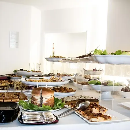 فندق تورينج 4*