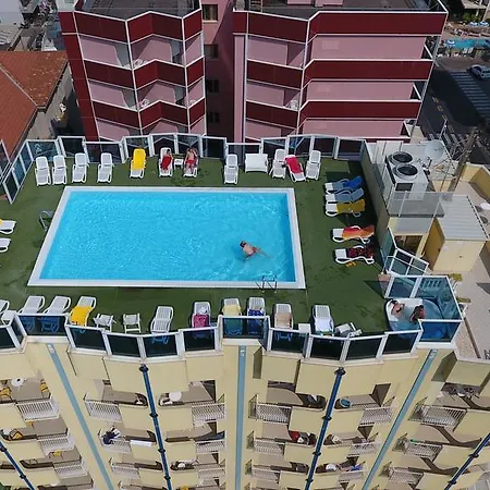 Soleblu Hotell 3*