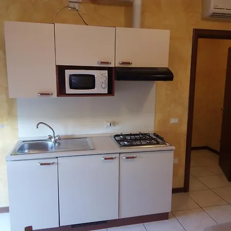 Hotel apartamentowy Maryel 2*