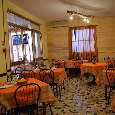 Hotel Ottavia 2*