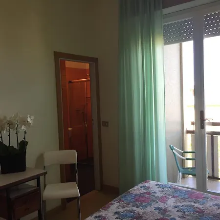 Miramare Et De La Hotel 3*