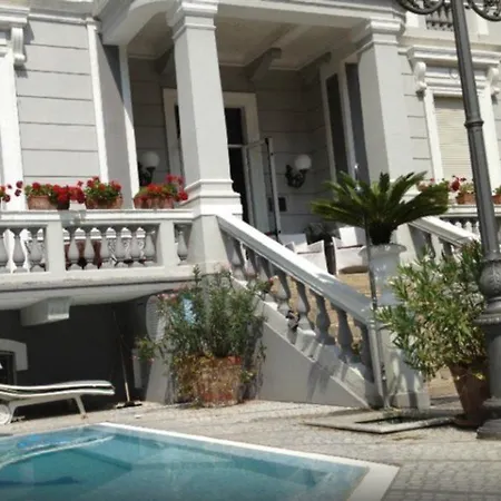 Esedra Hotel