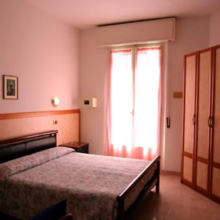 Parigi Hotel 3*