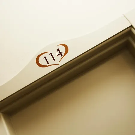 Alibi Hotel 3*