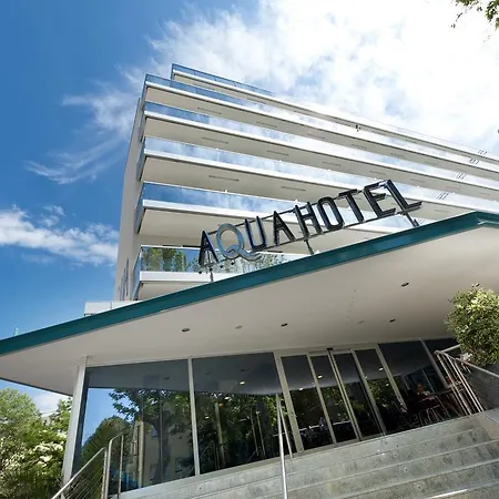 Aqua Hotel 4*
