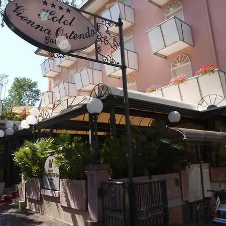 Hotel Vienna Ostenda E Ristorante Il Danubio