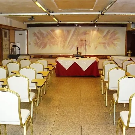 Vienna Ostenda E Ristorante Il Danubio 4*