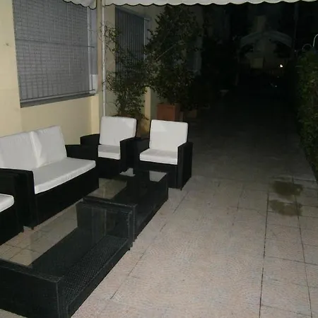 New Happy Hotel 3*