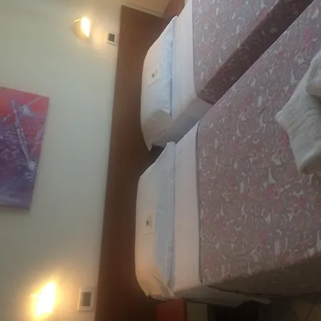 Hotel John Rimini