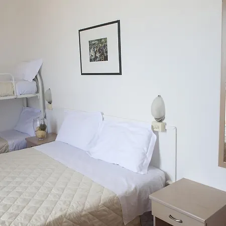 Hotel Pacesetter 3*