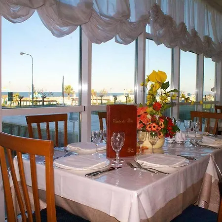 Kursaal 3*