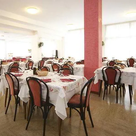 Bamby Hotel 3*