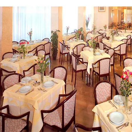 Glenn Otel Rimini