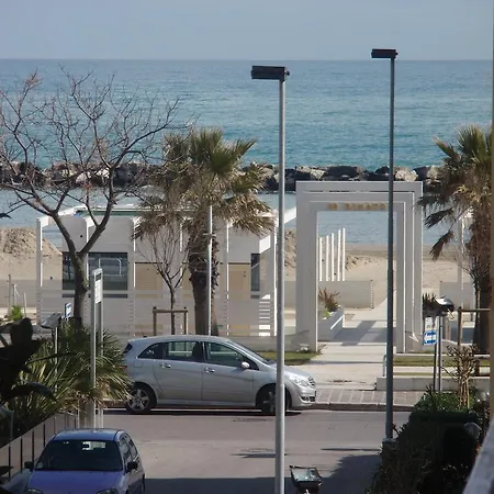 Otel Glenn 3*