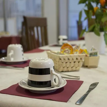 Lagomaggio Hotel