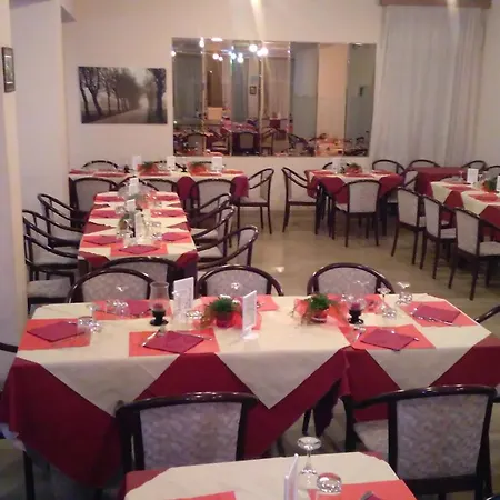 Otel Glenn Rimini