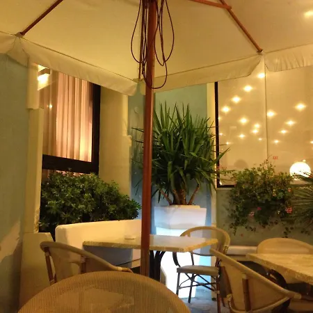Arpa Hotel 3*