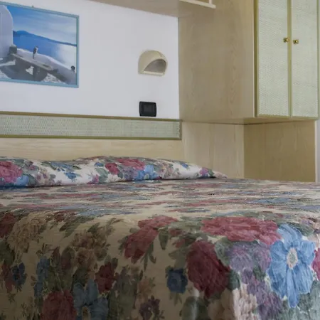 Hotel Charles