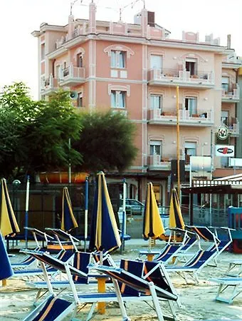 Aurora Hotell 3*