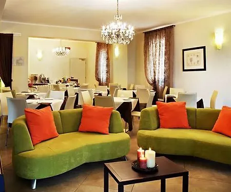 Hotel Alibi 3*