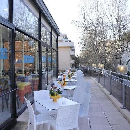 Hotel Fantasy 3*