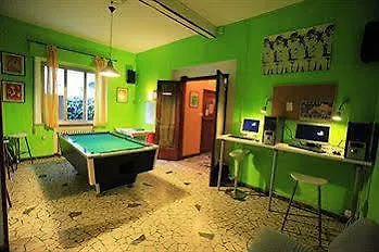 Sunflower Backpacker Hotel Rimini
