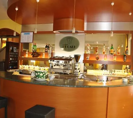 Ducale Hotel 3*