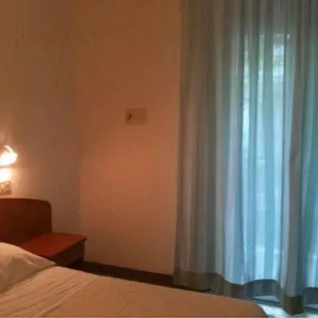 Tv Hotel