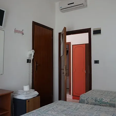 Hotel Daria 3*