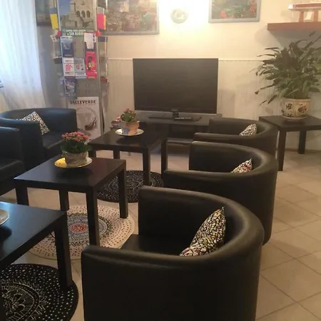 Arlesiana Hotel