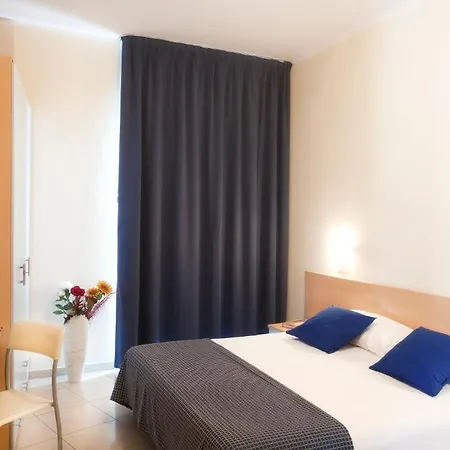 Fantasy Hotel 3*