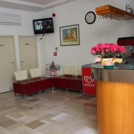 Hotel Amados