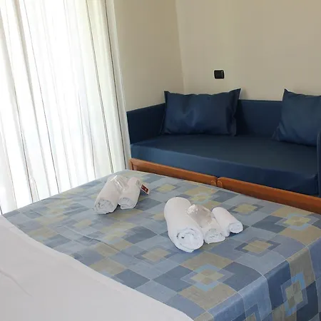 Oblio Hotel 2*