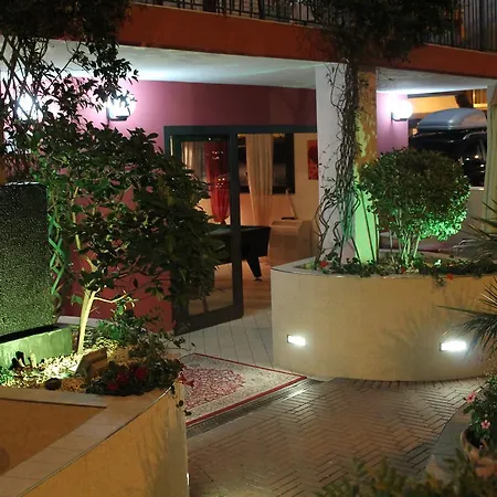 Oblio Hotel 2*