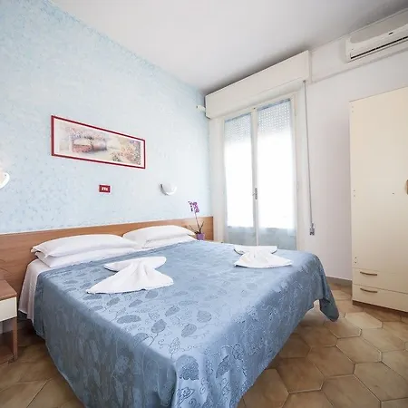 Otel T 3*