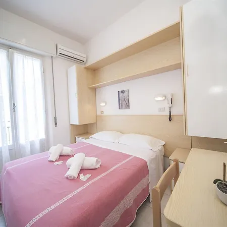 Hotel Alba 3*