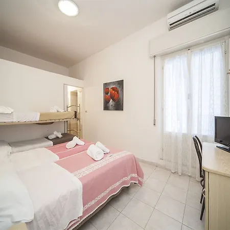 Hotel Alba 3*