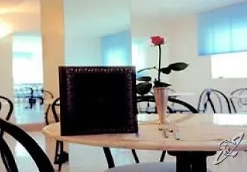 De France 3* ريميني