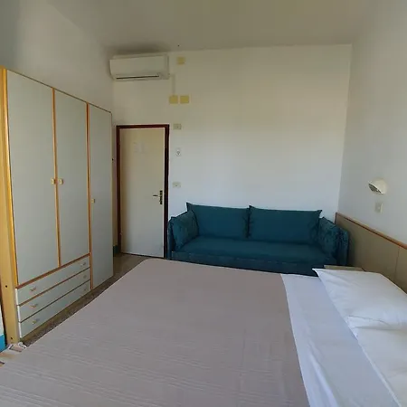 Capitol Hotel