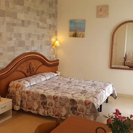 La Aparthotel