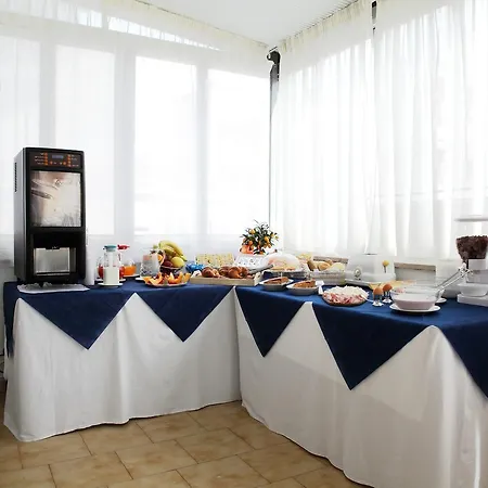 Lagomaggio Hotel *