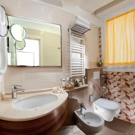 Ariane Hotel Rimini