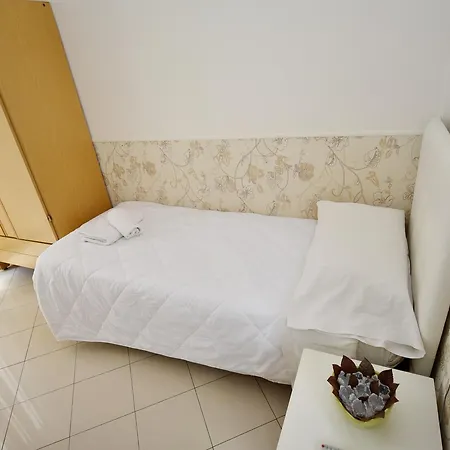 Marika Hotel