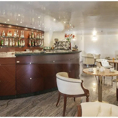 Ambassador Hotel Rimini