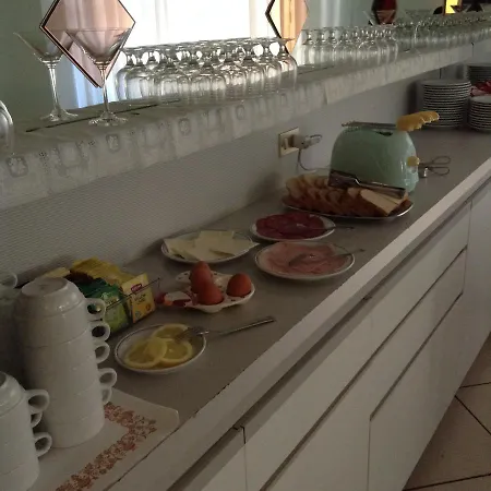 Protti Couette-café *