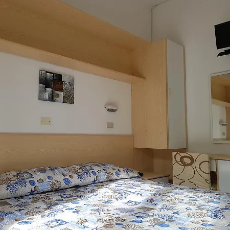 Hotel Alba 3*