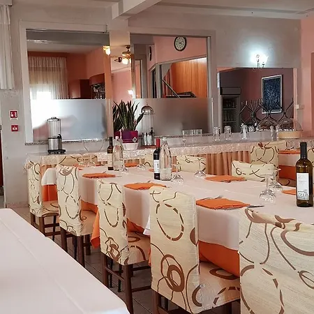 Hotel Alba 3*