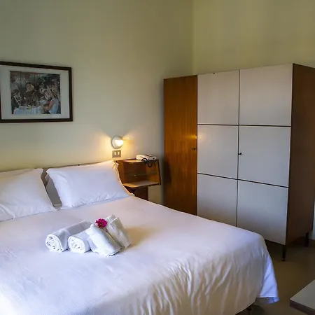 Miramare Et De La Hotel 3*