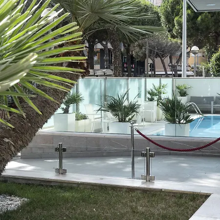 Otel Club House Rimini
