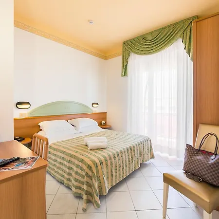 Hotel Ariane 3*